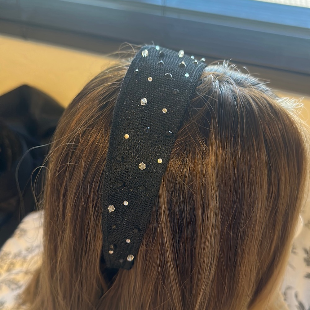 Handmade headband with crystals black 1,5 inch